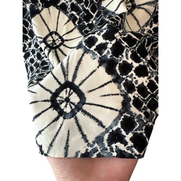 Samantha Sung Navy & White 100% Silk Scoop Neck Dress Size 2 - Picture 5 of 10